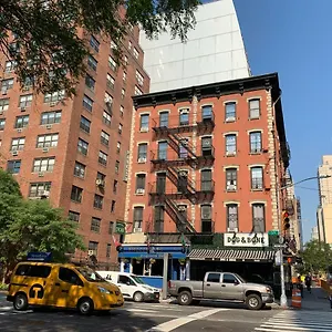 https://carlton-arms.hotelnew-york.com