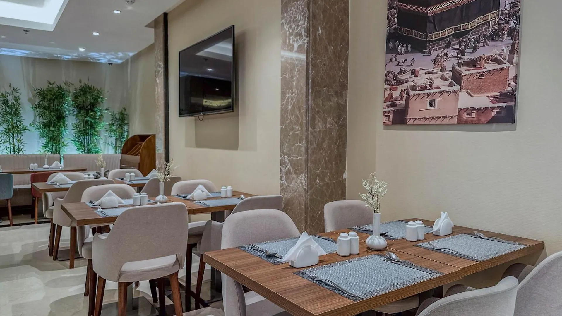 Three Pearls Musalli Hotel Mecca